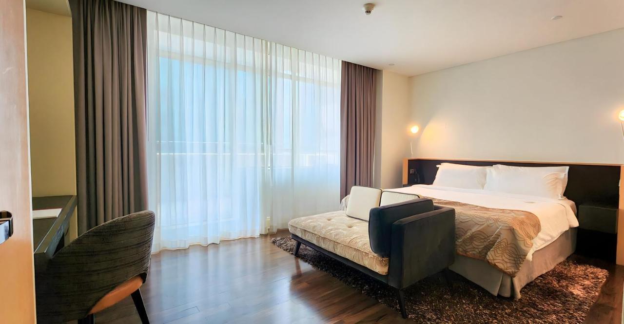 Malcolm Suite